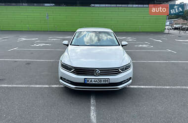 Седан Volkswagen Passat 2018 в 