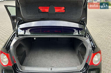 Седан Volkswagen Passat 2008 в 