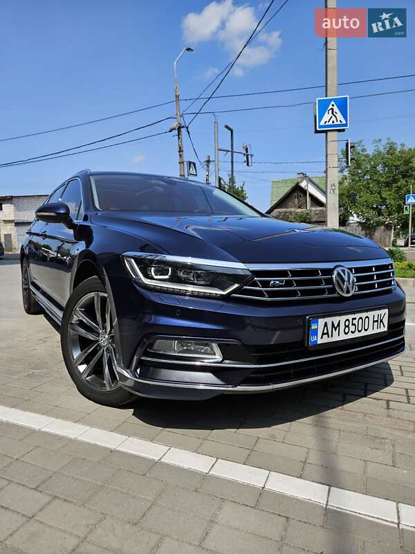 Универсал Volkswagen Passat 2016 в Житомире
