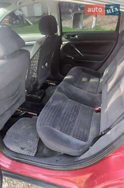 Седан Volkswagen Passat 1997 в 