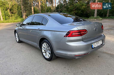Седан Volkswagen Passat 2018 в 