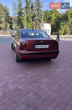Седан Volkswagen Passat 1997 в 