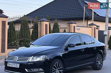 Седан Volkswagen Passat 2012 в 