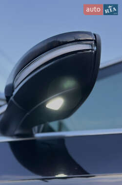 Седан Volkswagen Passat 2012 в 