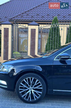Седан Volkswagen Passat 2012 в 