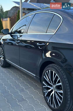 Седан Volkswagen Passat 2012 в 