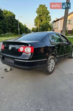 Седан Volkswagen Passat 2005 в Каменец-Подольском