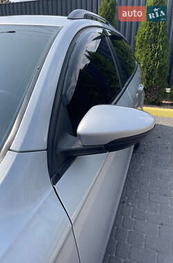 Универсал Volkswagen Passat 2011 в 