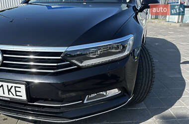 Седан Volkswagen Passat 2017 в 