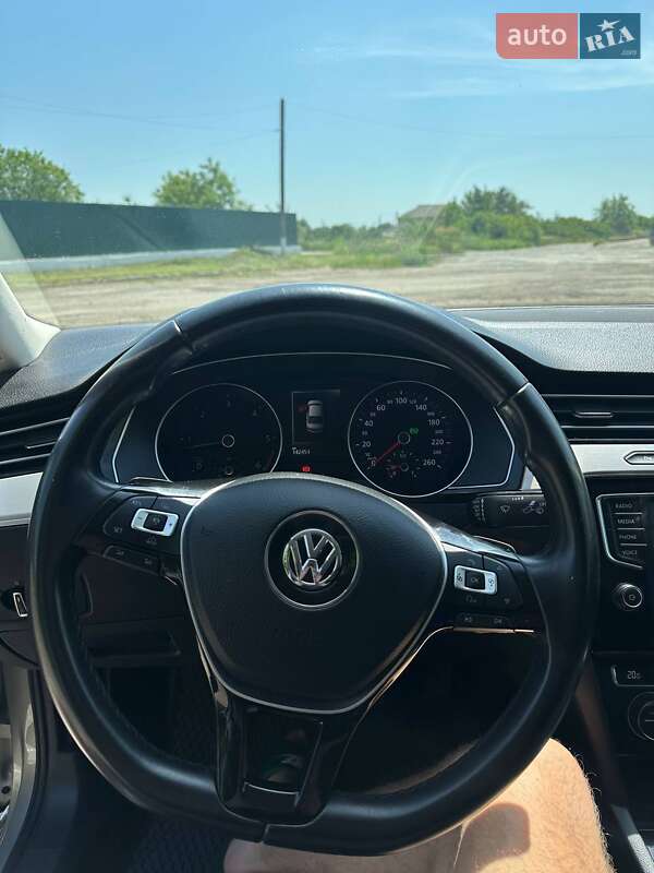 Седан Volkswagen Passat 2017 в Кривом Озере фото 9 Седан Volkswagen Passat 2017 в Кривом Озере