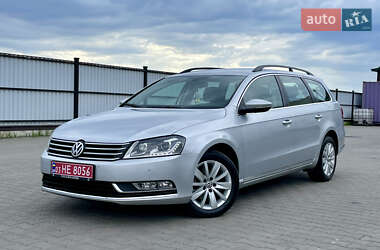 Универсал Volkswagen Passat 2011 в Луцке