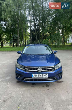 Седан Volkswagen Passat 2016 в Житомирі