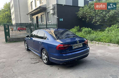 Седан Volkswagen Passat 2016 в 