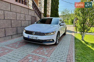 Седан Volkswagen Passat 2016 в 
