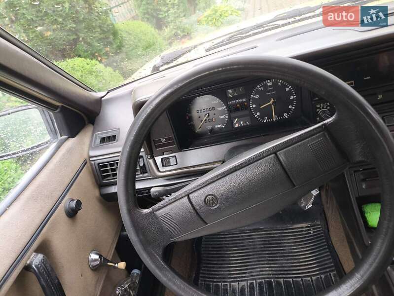 Универсал Volkswagen Passat 1981 в Хоросткове фото 5 Универсал Volkswagen Passat 1981 в Хоросткове