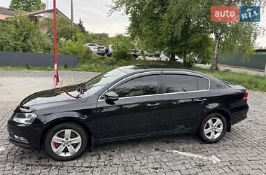 Седан Volkswagen Passat 2012 в 