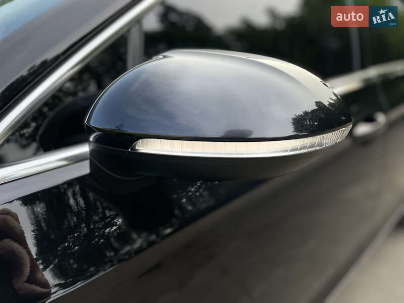 Седан Volkswagen Passat 2018 в Києві