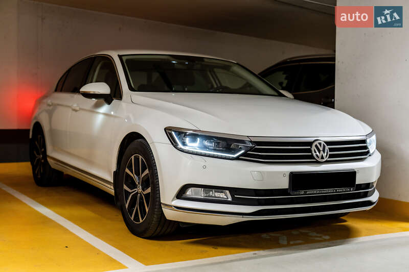 Седан Volkswagen Passat 2018 в 