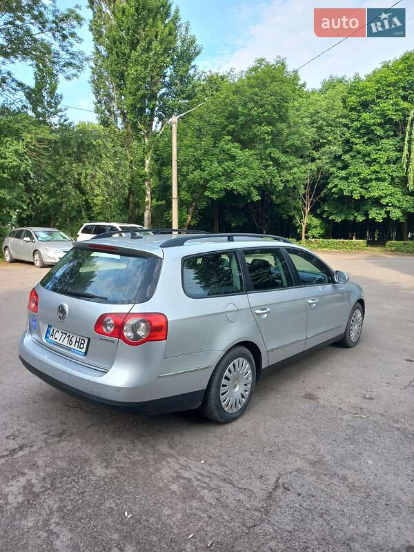 Универсал Volkswagen Passat 2008 в Луцке