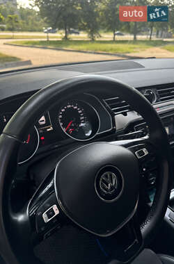 Универсал Volkswagen Passat 2015 в 