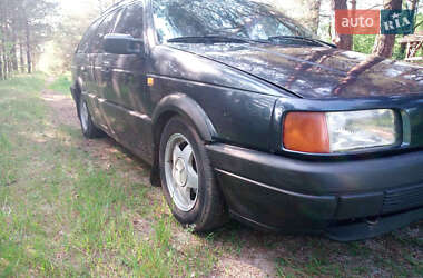 Універсал Volkswagen Passat 1993 в Костопілі