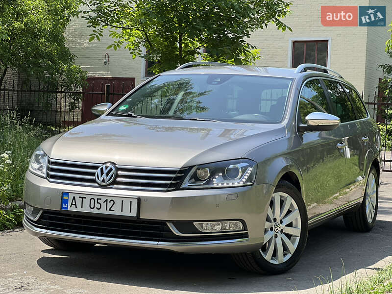 Універсал Volkswagen Passat 2011 в Калуші