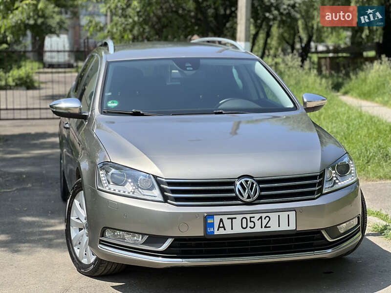 Універсал Volkswagen Passat 2011 в Калуші