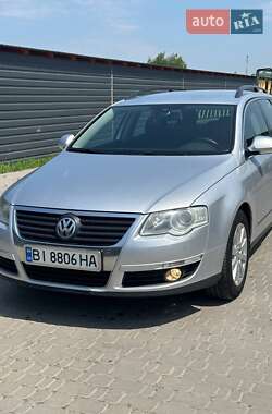 Універсал Volkswagen Passat 2009 в Ірпені