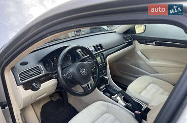 Седан Volkswagen Passat 2014 в 