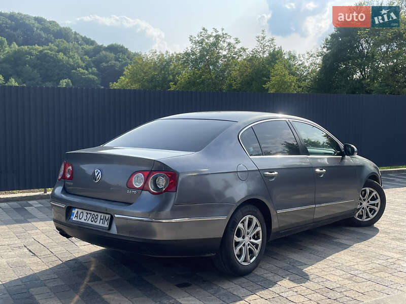 Седан Volkswagen Passat 2006 в Сваляве
