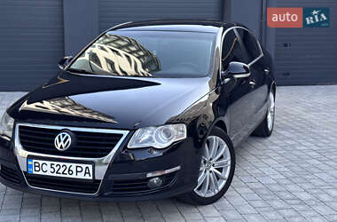 Седан Volkswagen Passat 2009 в 