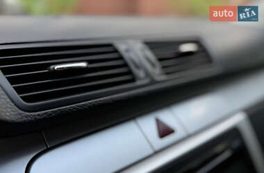 Седан Volkswagen Passat 2009 в 