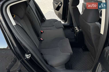 Седан Volkswagen Passat 2009 в 