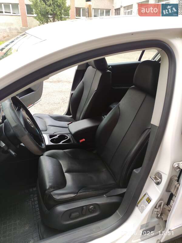 Седан Volkswagen Passat 2008 в Тернополе