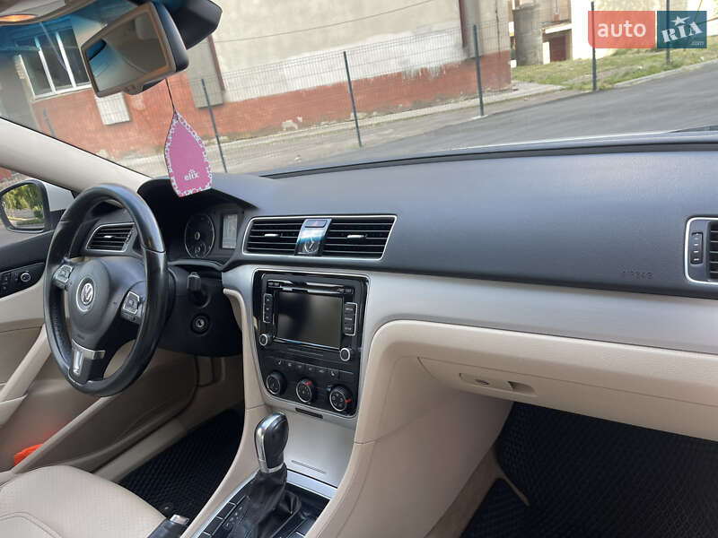 Седан Volkswagen Passat 2013 в Фастові