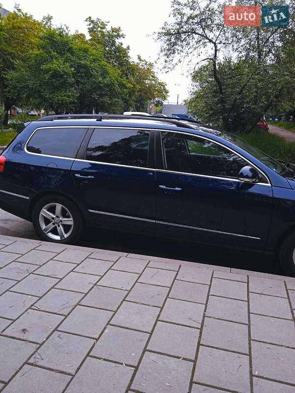 Универсал Volkswagen Passat 2009 в Львове