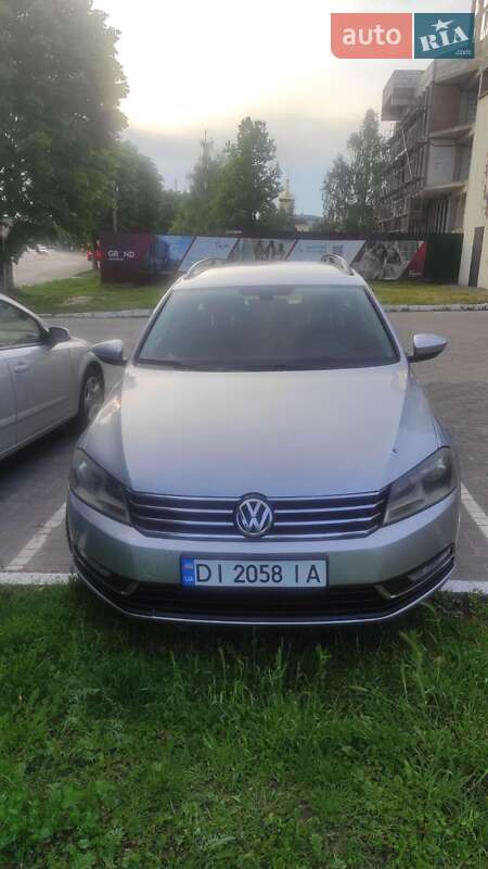 Volkswagen Passat 2012 Volkswagen Passat 2012