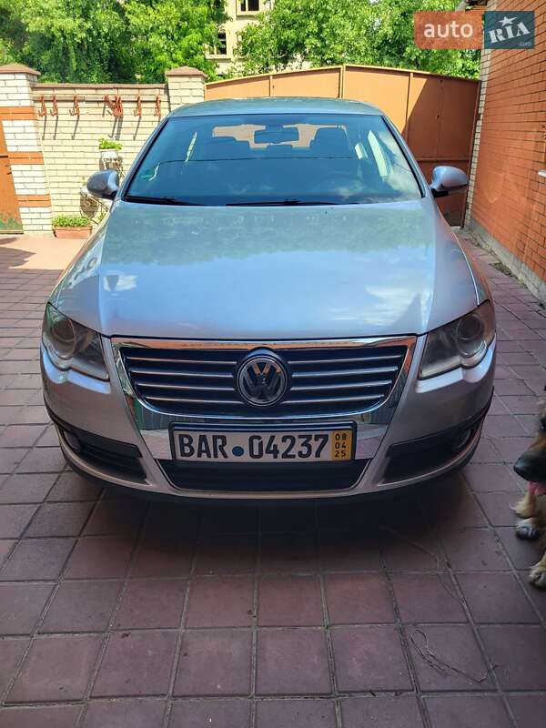 Седан Volkswagen Passat 2008 в 