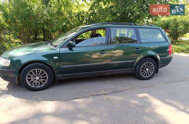 Универсал Volkswagen Passat 2000 в 