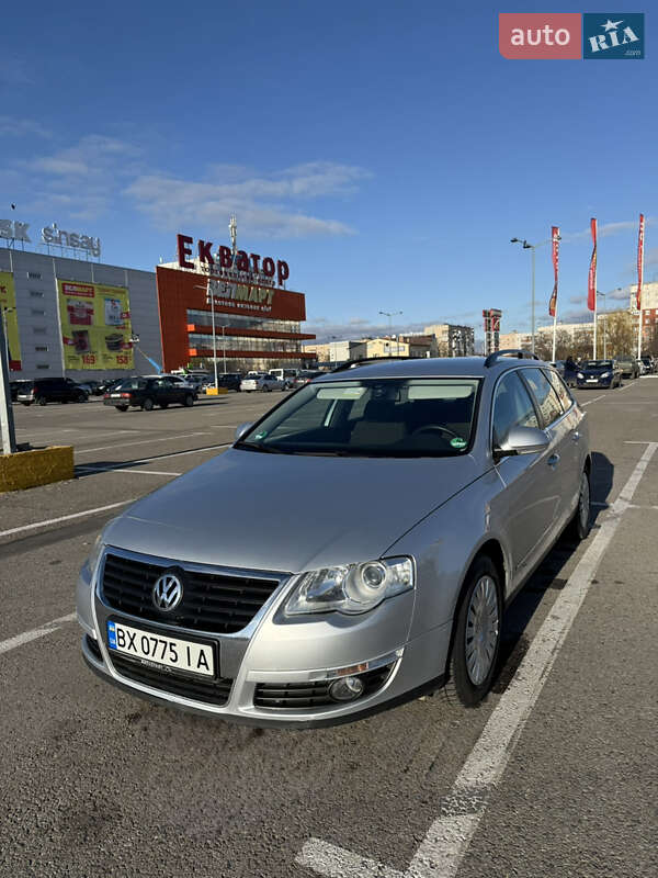 Універсал Volkswagen Passat 2010 в 