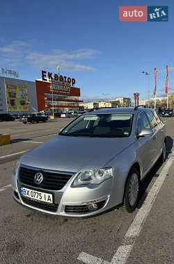 Універсал Volkswagen Passat 2010 в 