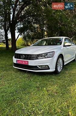 Седан Volkswagen Passat 2016 в Білій Церкві