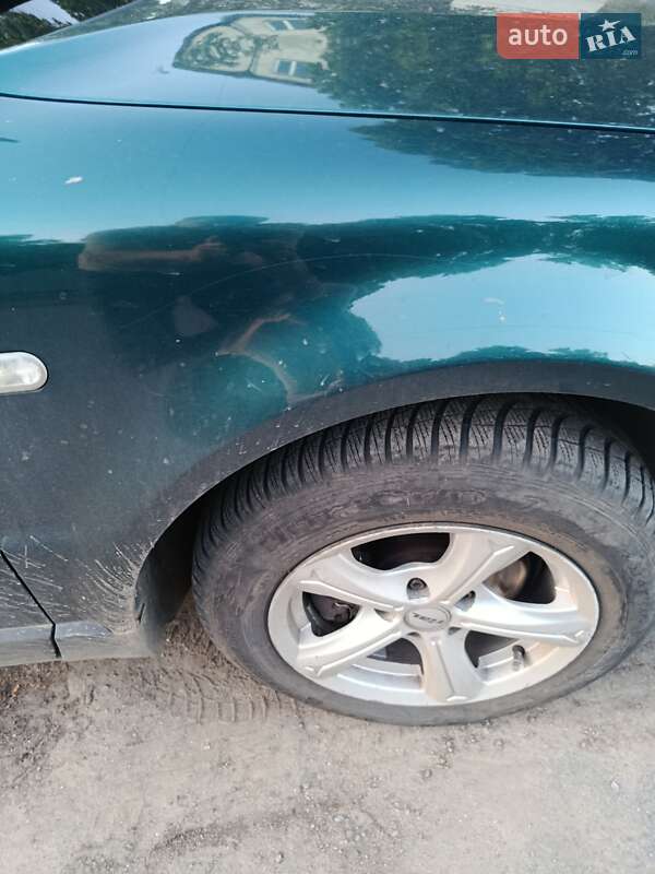 Универсал Volkswagen Passat 2001 в Одессе