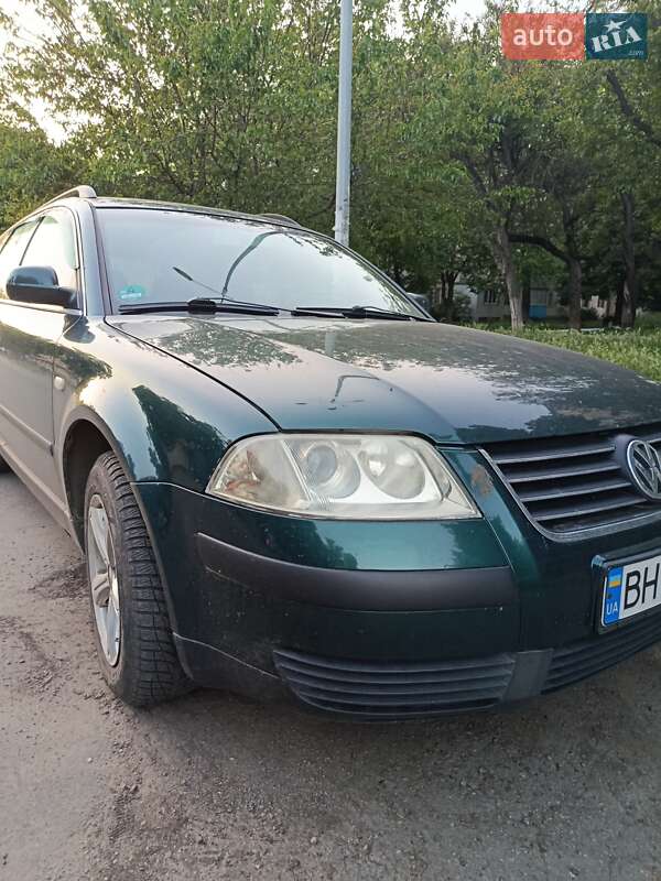 Универсал Volkswagen Passat 2001 в Одессе