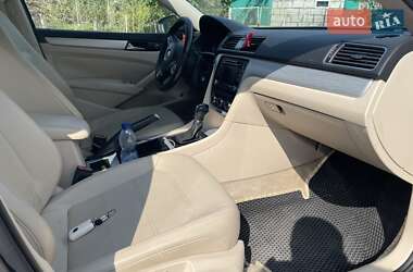 Седан Volkswagen Passat 2012 в 