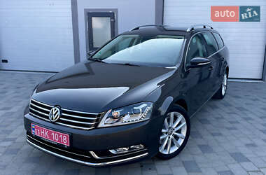 Універсал Volkswagen Passat 2013 в Дрогобичі