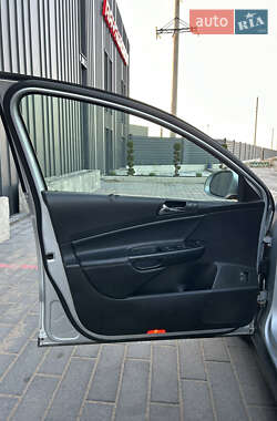 Седан Volkswagen Passat 2008 в 