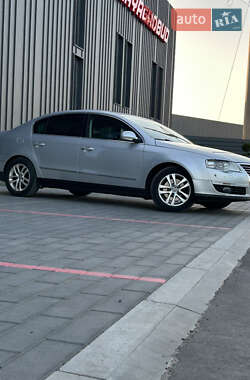 Седан Volkswagen Passat 2008 в 