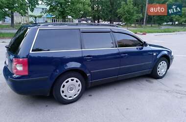Універсал Volkswagen Passat 2002 в 
