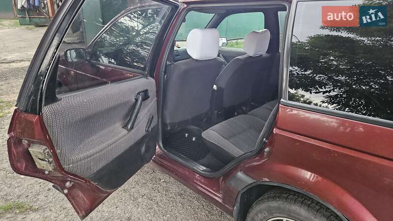 Универсал Volkswagen Passat 1993 в Виннице